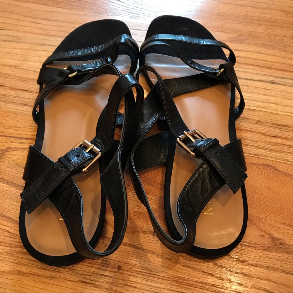 Nine West black sandal size  9 1/2